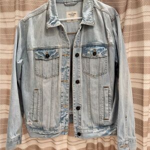 Abercrombie & Fitch Light Blue Fabric Tag